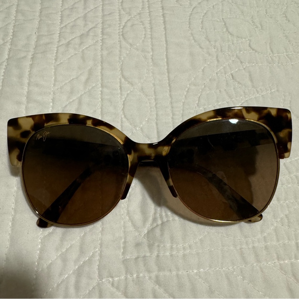 Maui Jim Mariposa Tortoise with Gold Cat Eye Sunglasses
